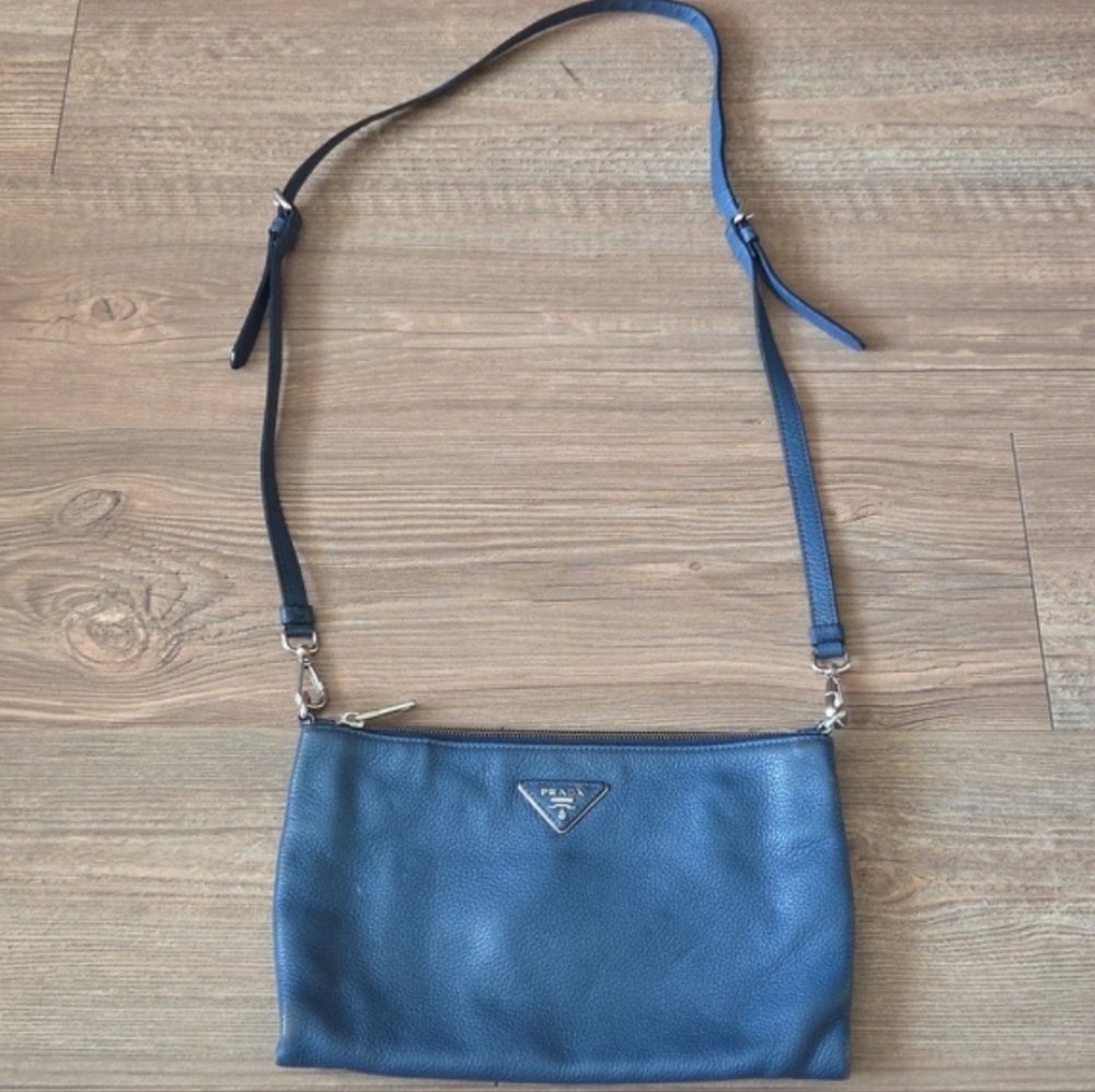 Prada Vitello Crossbody Bag - Picture 3 of 9